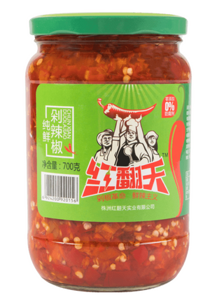 HONG FAN TIAN CHILI SAUCE 紅翻天 純鮮剁辣椒(700 G)