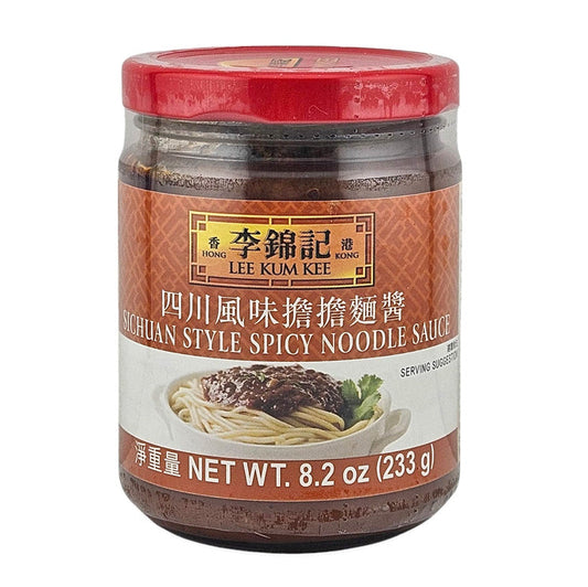 LEE KUM KEE SICHUAN SPICY NOODLE SAUCE 李錦記 四川擔擔麵醬(8.2 OZ)